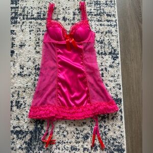 La SENZA Hot Pink Lace & Satin Babydoll Chemise with Garter Straps